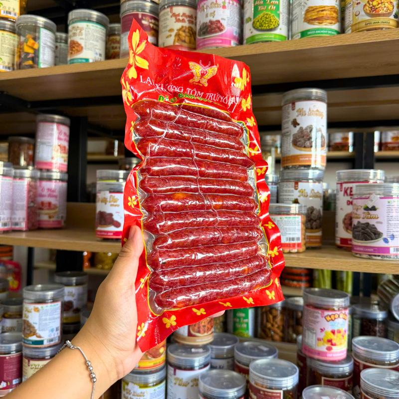 Lạp Xưởng Tôm Trứng Muối Đặc Sản Sóc Trăng Thơm Ngon Lạp Xưởng Tôm Trứng Muối Đặc Sản Sóc Trăng Thơm Ngon