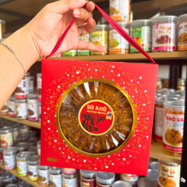 Khô Bò Miếng Nhập Khẩu Từ Úc 400g - Hộp Quà Tết - 8936240410113