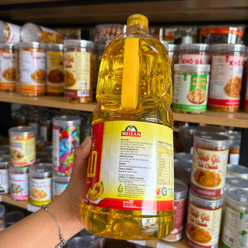 Dầu Ăn Cao Cấp Meizan Gold 2 Lít Dầu Ăn Cao Cấp Meizan Gold 2 Lít