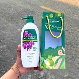 Sữa Tắm Palmolive Naturals Irresistible Softness 500g - 8850006480892