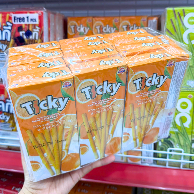 Bánh Que Đũa Phủ Yogurt Cam Ticky Uni Firms Lốc 13 Hộp - Màu Cam Bánh Que Đũa Phủ Yogurt Cam Ticky Uni Firms Lốc 13 Hộp - Màu Cam
