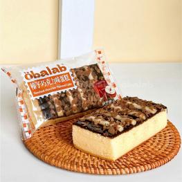 1 Cái Bánh Bánh Bông Lan Phủ Hạt Phỉ Obalab Vị Socola 68g - 6974729974819