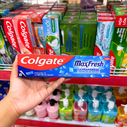 Kem Đánh Răng Colgate Maxfresh Hương Bạc Hà 10X 180g - 8850006932292