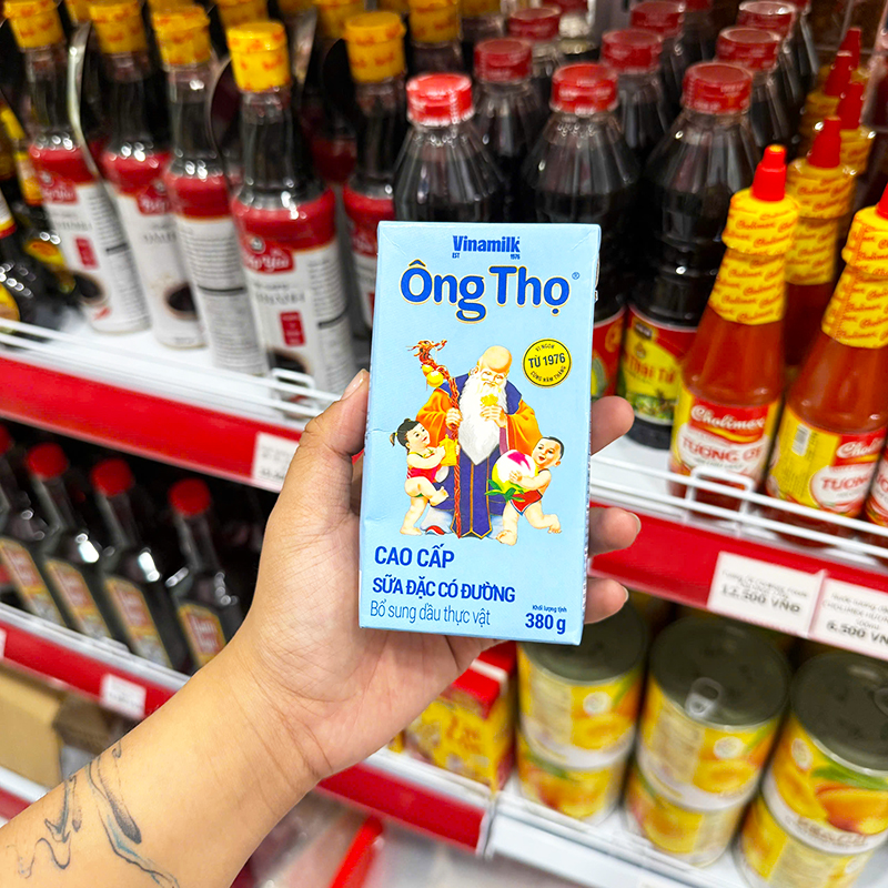 Sữa Đặc Có Đường Ông Thọ Vinamilk Hộp Giấy Xanh Dương 380g Sữa Đặc Có Đường Ông Thọ Vinamilk Hộp Giấy Xanh Dương 380g
