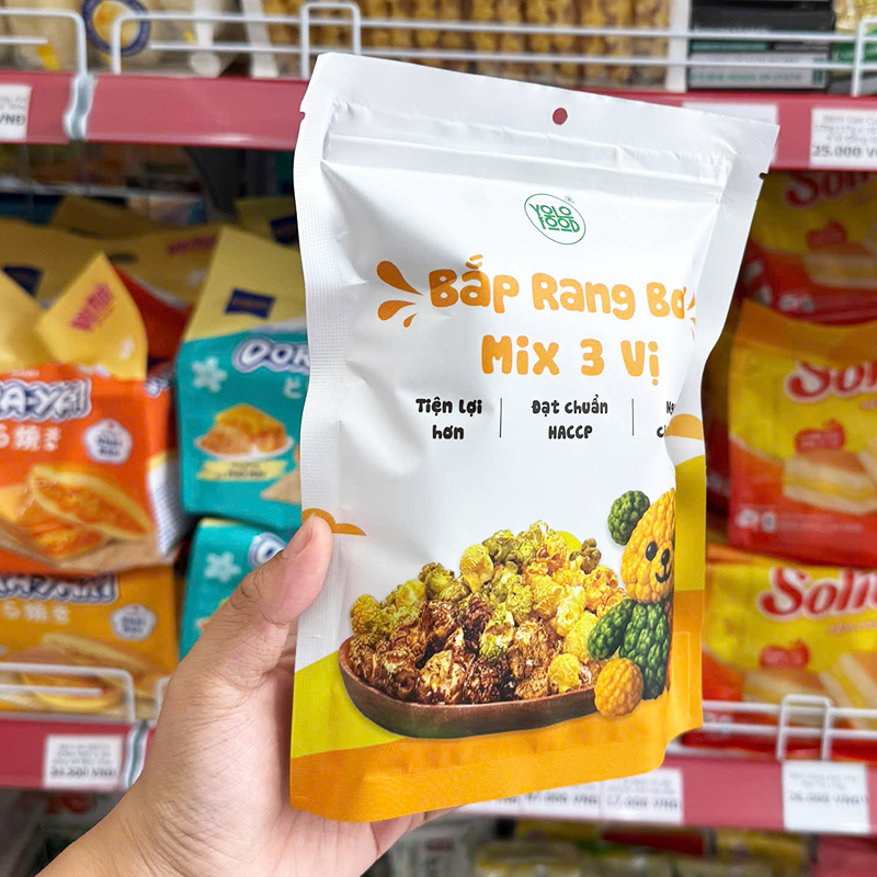 Giá sỉ bắp Rang Bơ Mix 3 Vị Yolo Food 100g Giá sỉ bắp Rang Bơ Mix 3 Vị Yolo Food 100g