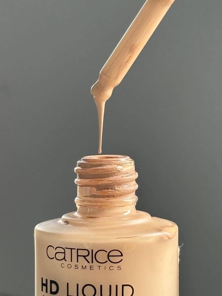 Kem Nền Dạng Lỏng HD Liquid Coverage Foundation dẫn đầu xu hướng