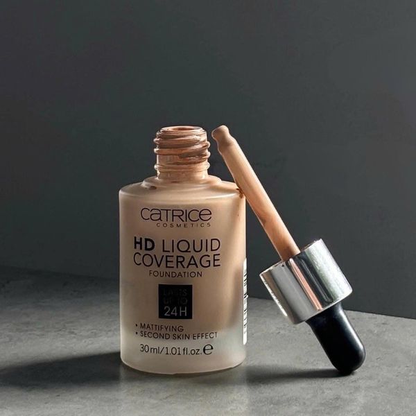 Kem Nền Dạng Lỏng HD Liquid Coverage Foundation dẫn đầu xu hướng