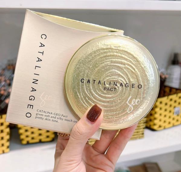 Phấn Phủ Catalina Geo Pact Hàn Quốc 22g (Tone 1)