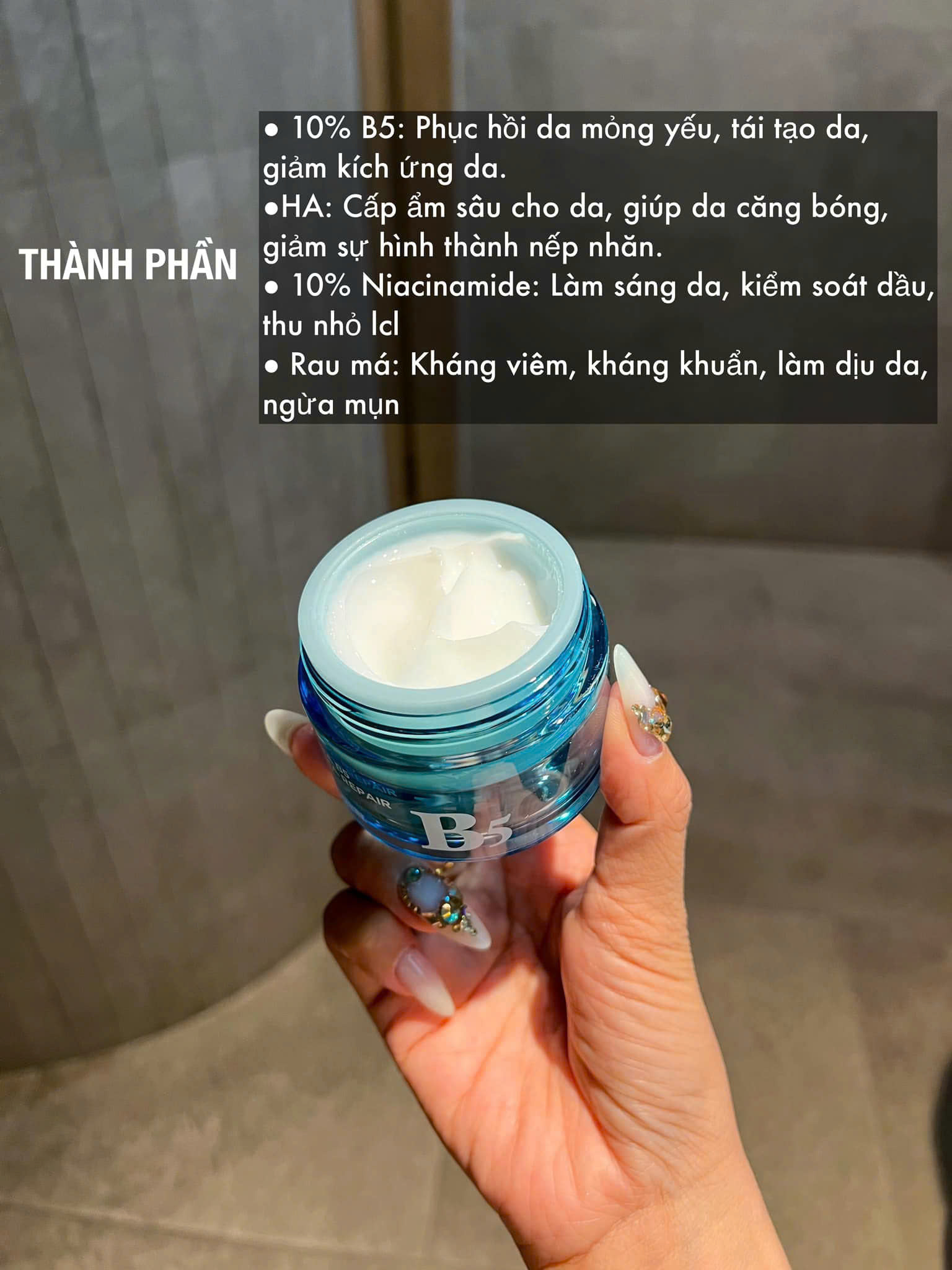 Kem dưỡng Pretty Skin Hydra B5 Derma Repair Cream