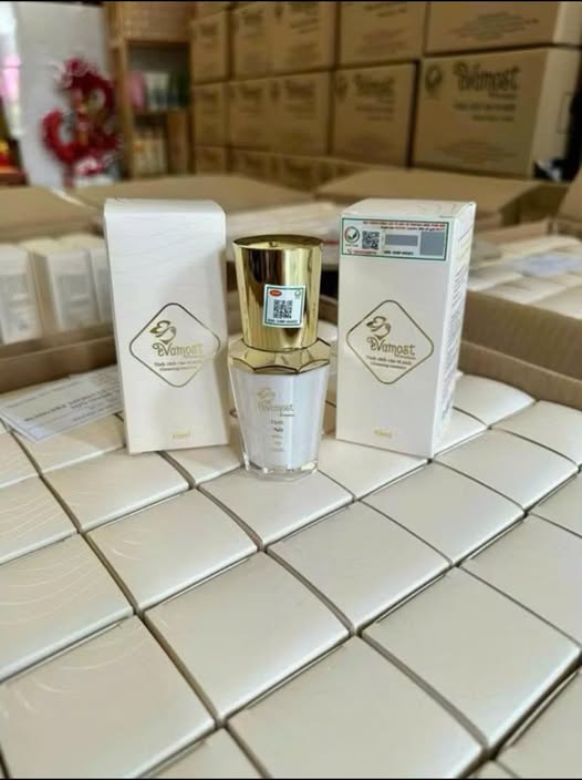 Dung dịch Evamost mẫu mới Size Mini 15ml   Chăm sóc cô bé theo cách thượng lưu