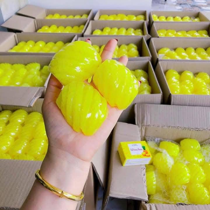 Xà Bông Tắm Trắng Body Khóm Bubble Soap 65g Le Peau